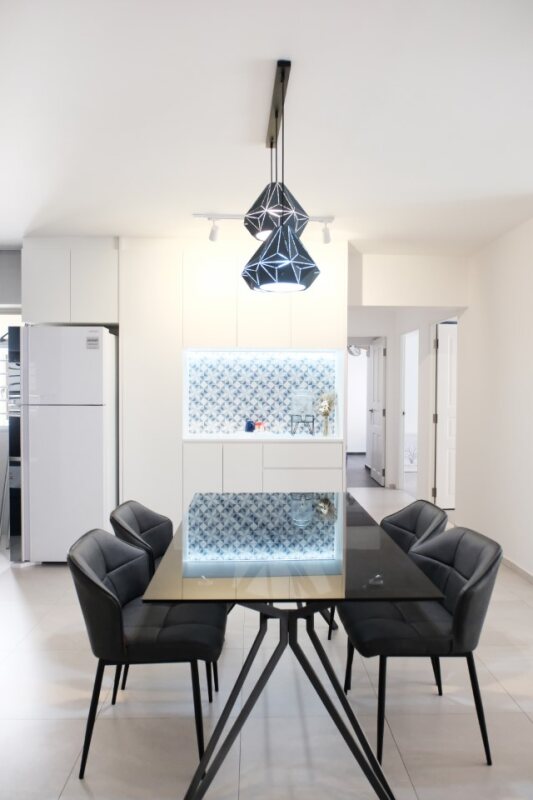 Best Paint Colours for Small HDB Flats to Make Rooms Look Bigger