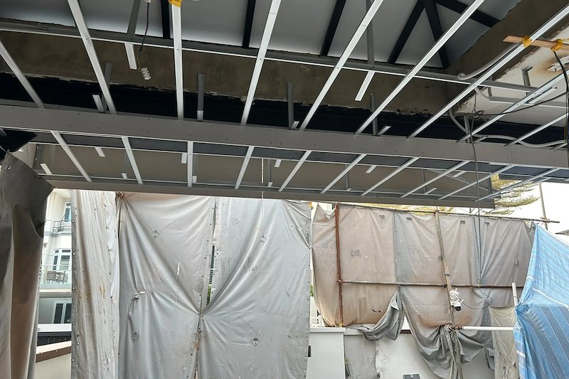 Buying a Landed House in Singapore: Renovate, Add and Alter, or Rebuild?
