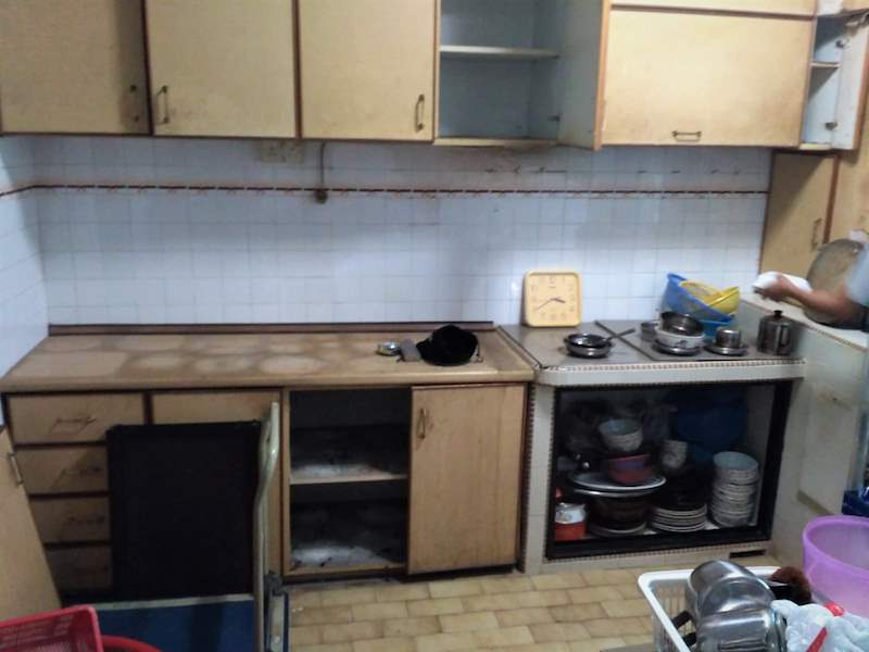 Hack Everything or Keep What Works: What Is Worth Retaining in an Older Singapore Flat
