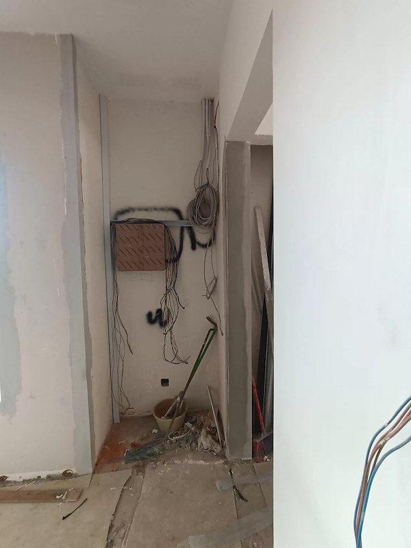 Renovation Works On A 3-Storey Semi-Detached House in Tanah Merah — job 37EW, 22 Jul, photo 1
