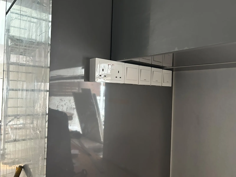 37EW renovation in progress, photo 3