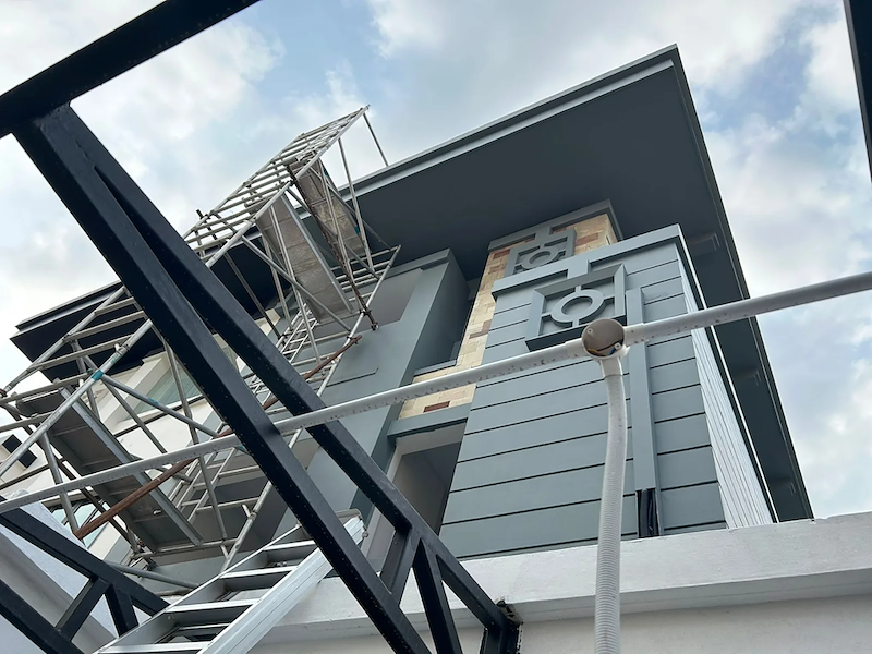 Renovation Works On A 3-Storey Semi-Detached House in Tanah Merah — Larry Contractors live job 37EW, 29 Aug, photo 4 of 5