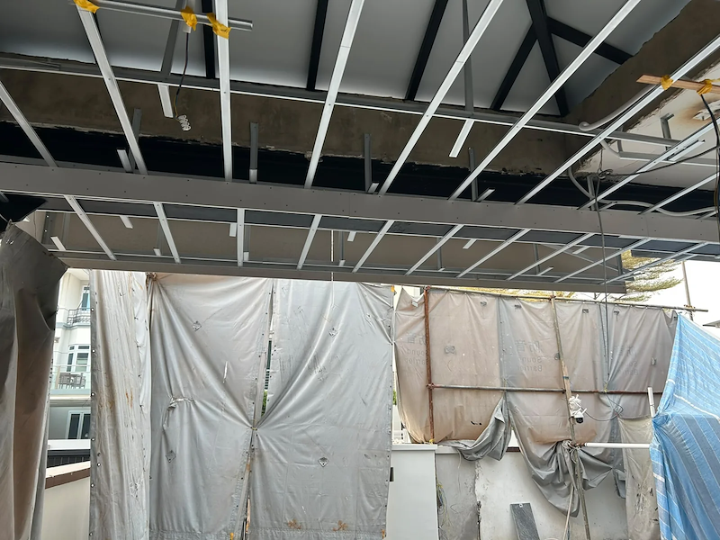 37EW renovation in progress, photo 1